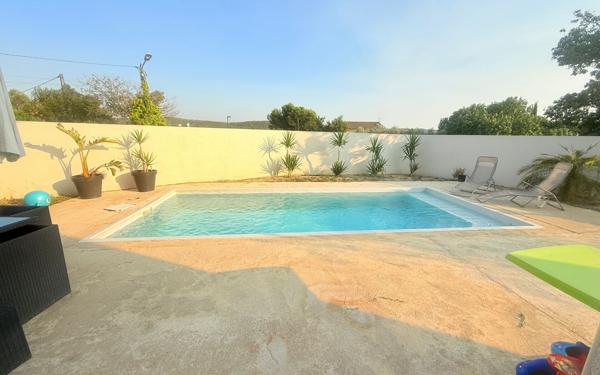 Maison à vendre    5 pièces •  La Fare-les-Oliviers