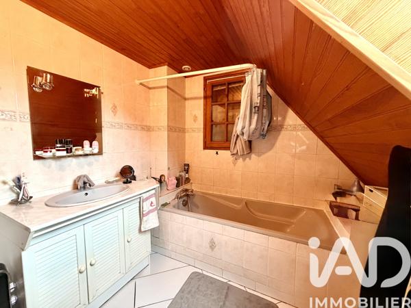 Maison à vendre 6 pièces 129 m² Bagnères-de-Bigorre