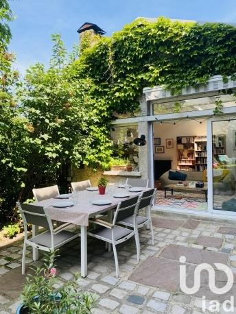 Maison à vendre 8 pièces 258 m² Chambourcy