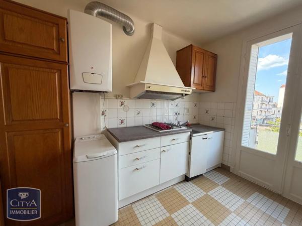 Appartement à louer 4 pièces 58m² Vichy (03200)