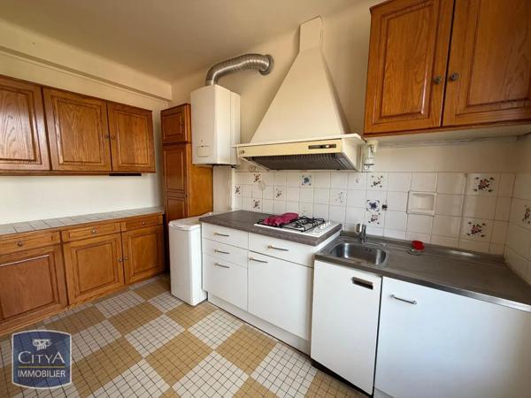 Appartement à louer 4 pièces 58m² Vichy (03200)