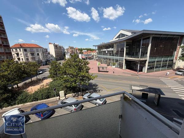 Appartement à louer 4 pièces 58m² Vichy (03200)