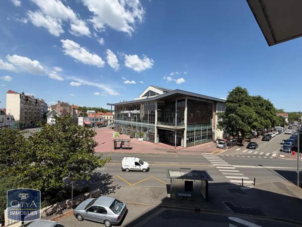 Appartement à louer 4 pièces 58m² Vichy (03200)