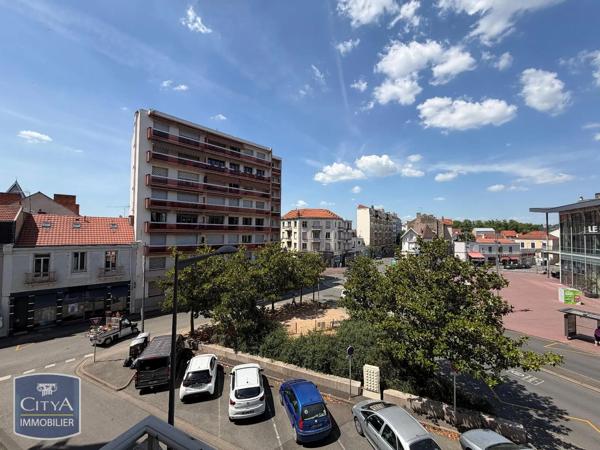 Appartement à louer 4 pièces 58m² Vichy (03200)