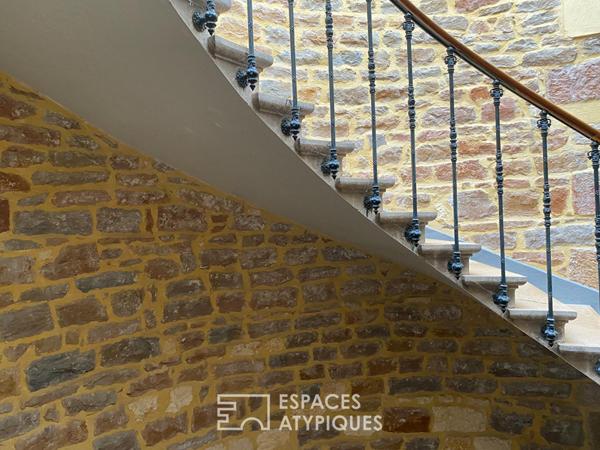 Dernier étage avec terrasse et vue panoramique sur la Saône