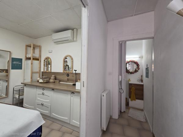 Fonds De Commerce - 25 m²