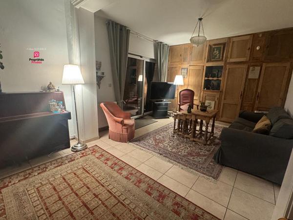 Maison individuelle  à Lille, 4 chambres, 2 salle de bains , jardin + Garage secteur Eurasanté