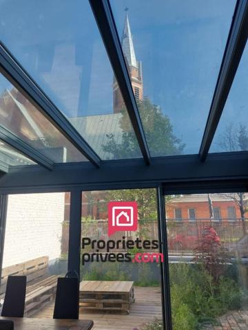 Maison individuelle  à Lille, 4 chambres, 2 salle de bains , jardin + Garage secteur Eurasanté