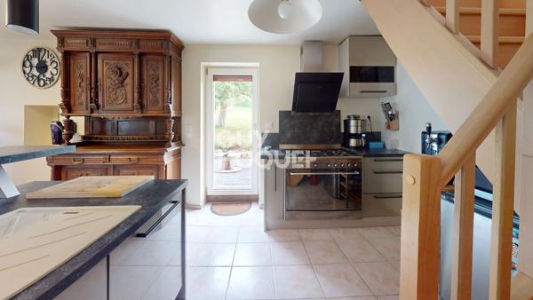 Maison Pugey 3 pièce(s) 90 m2