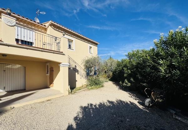 Draguignan (83300) DRAGUIGNAN, Villa en impasse au calme. Terrain de 556 m² entièrement clôturé.