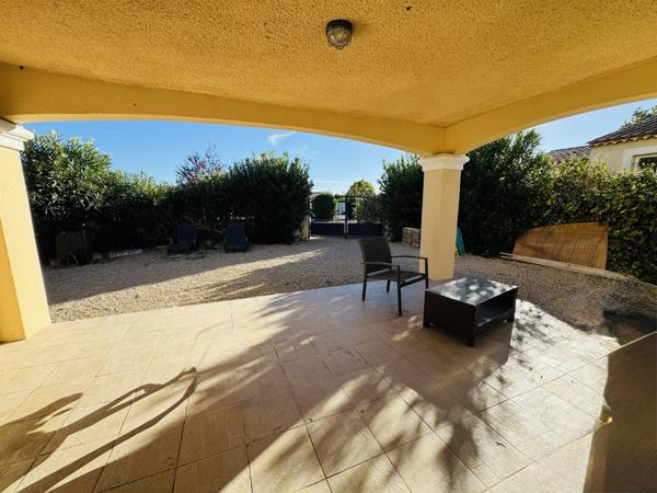 Draguignan (83300) DRAGUIGNAN, Villa en impasse au calme. Terrain de 556 m² entièrement clôturé.