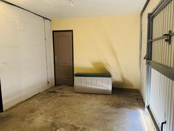 Draguignan (83300) DRAGUIGNAN, Villa en impasse au calme. Terrain de 556 m² entièrement clôturé.