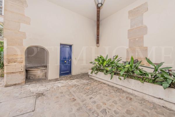 - HÔTEL DES ABBÉS DE FÉCAMP Appartement 3 pièces en duplex