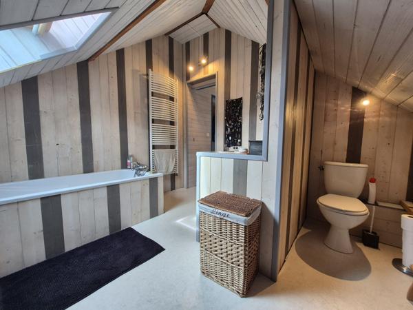 À vendre - Maison, 6 pièces située à Montréjeau (31210)