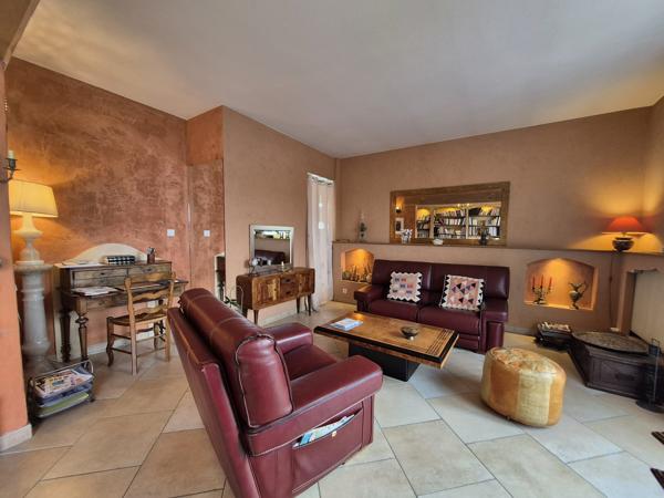 À vendre - Maison, 6 pièces située à Montréjeau (31210)