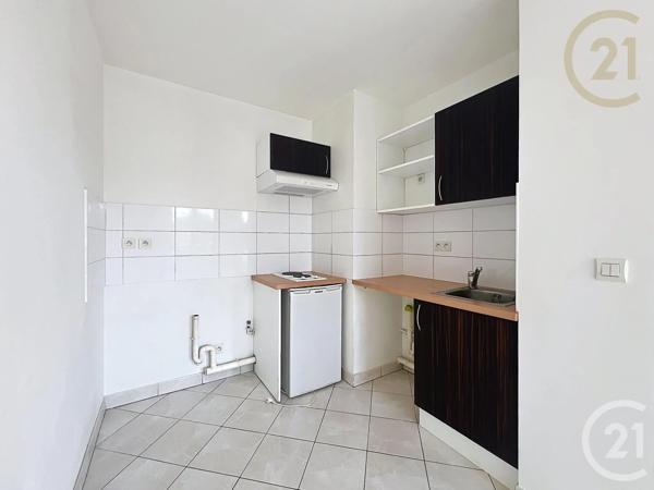 Appartement F2 à vendre  2 pièces - 38,67 m 2   ST FARGEAU PONTHIERRY  - 77