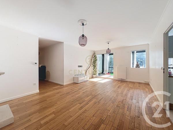 Appartement F4 à vendre  4 pièces - 102 m2 NOISY LE GRAND - 93