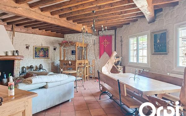 Maison à vendre    5 pièces •  Vertaizon