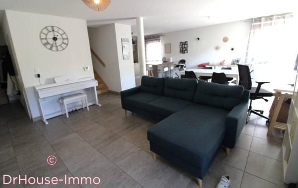 Maison à vendre 4 pièces de 101 m²