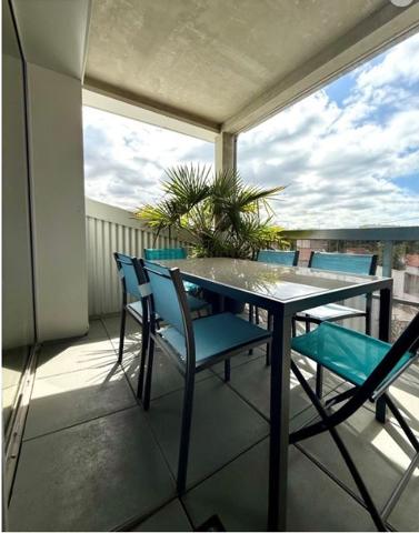 APPARTEMENT T4 Triplex Quartier Port Neuf