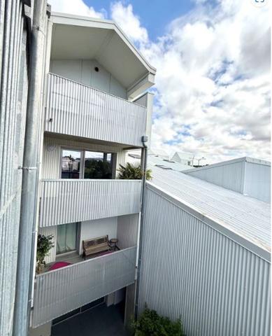 APPARTEMENT T4 Triplex Quartier Port Neuf