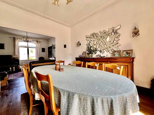 Maison Le Pellerin 6 pièce(s) 119.50 m2 , Le pellerin