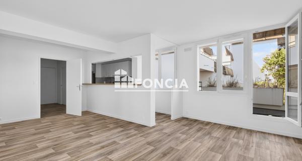 À vendre Appartement 4 pièces 82.79 m² - Trappes 78190