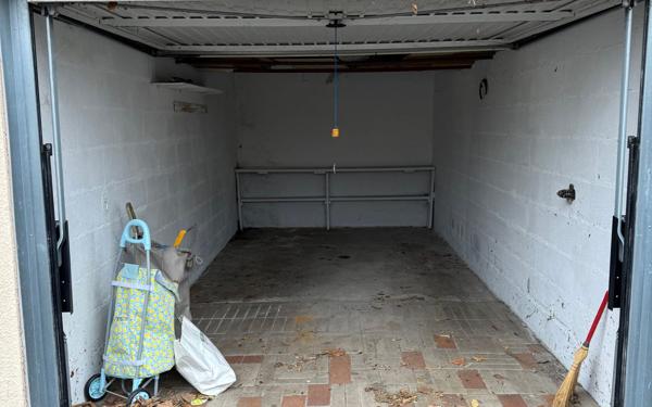 Stationnement à vendre    13,43 m2 Fresnes