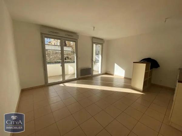 Appartement à louer 2 pièces 42.45m² Saint-Étienne (42100)
