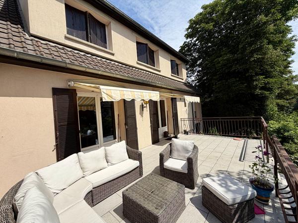 MAISON FONTENAY AUX ROSES 6 PIÈCE(S) 146 M² - 765000 €