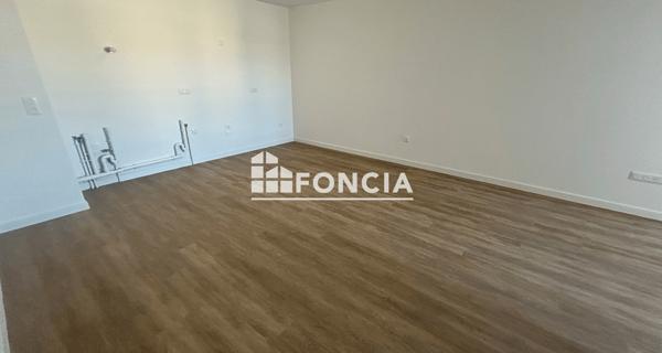 Location Appartement 2 pièces 46.16 m² - Chelles 77500