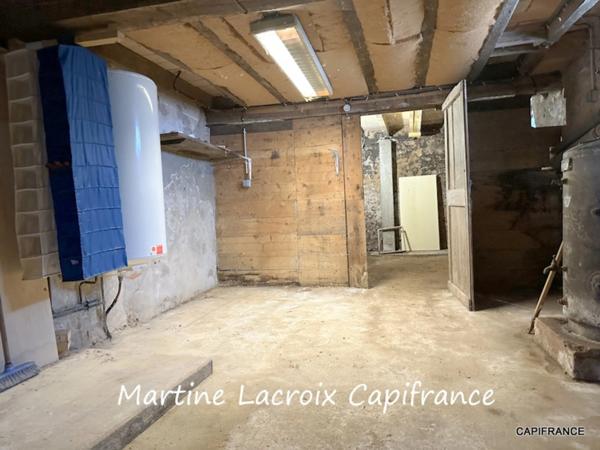 Dpt SARTHE (72), à vendre BONNETABLE - MAISON DE CAMPAGNE ET DÉPENDANCES - TERRAIN DE 3642M²