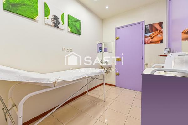 FOND DE COMMERCE À FORT POTENTIEL / EMPLACEMENT IDÉAL