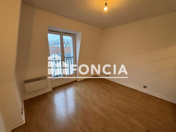 Location Studio 20.7 m² - 3 PASSAGE ALIXIA Bourg La Reine 92340