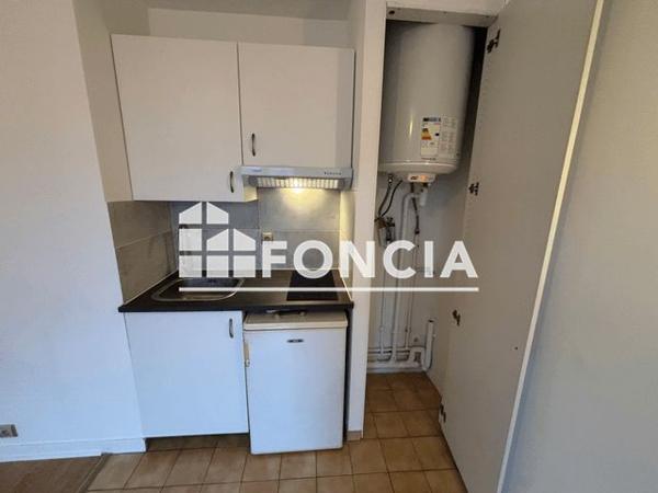 Location Studio 20.7 m² - 3 PASSAGE ALIXIA Bourg La Reine 92340