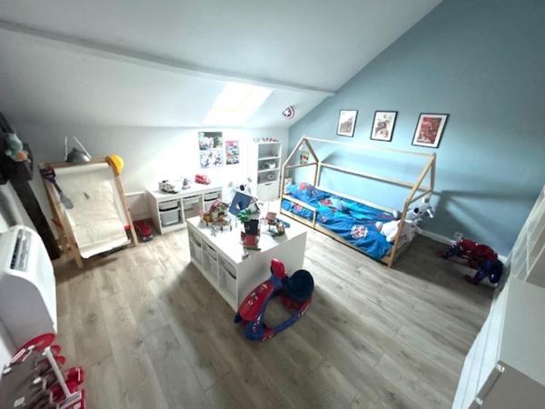 Maison à Saint-Just-en-Chaussée, 60130 - 6 pièces 115m²