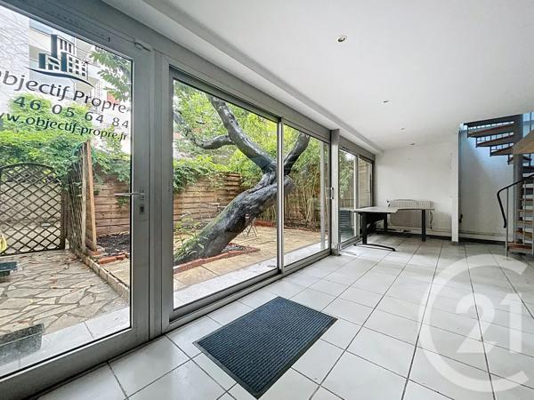 à vendre  114,11 m 2   PARIS  - 75005
