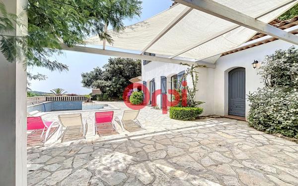 Maison à vendre    6 pièces •  Les Issambres - Roquebrune-sur-Argens