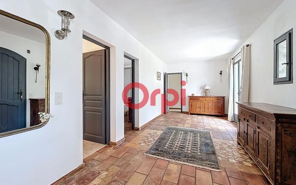 Maison à vendre    6 pièces •  Les Issambres - Roquebrune-sur-Argens