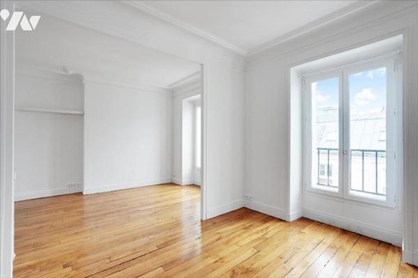 Notaire - Appartement Place Saint-Ferdinand - Exclusivité