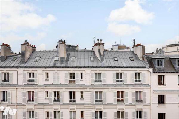 Notaire - Appartement Place Saint-Ferdinand - Exclusivité