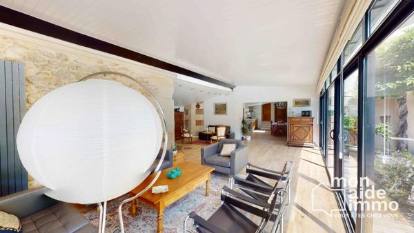 Magnifique maison en pierre sur un parc arboré d'1 hectare