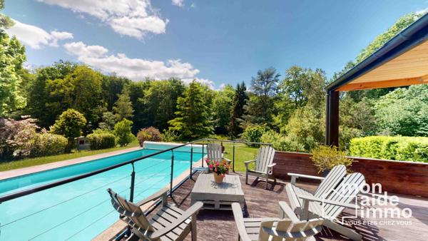 Magnifique maison en pierre sur un parc arboré d'1 hectare