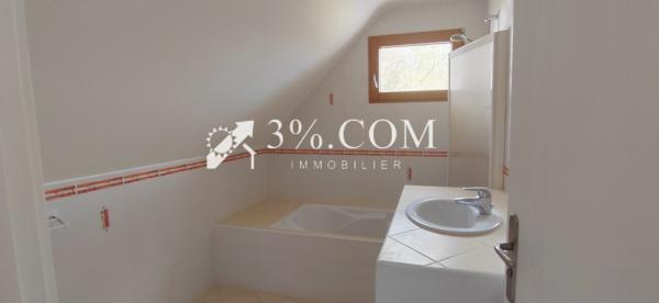 Maison
                                                                                                                                                                                                                                                                                                                        6 pièce(s)                                                                                                                                                                                                          5 chambre(s)                                                                                                                                                                                                          148  m²