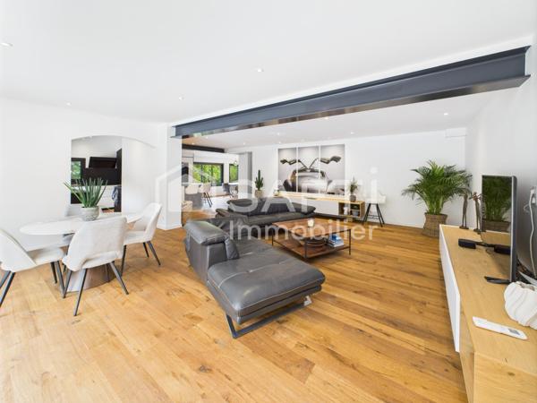 Maison d’exception avec studio indépendant – 260 m²