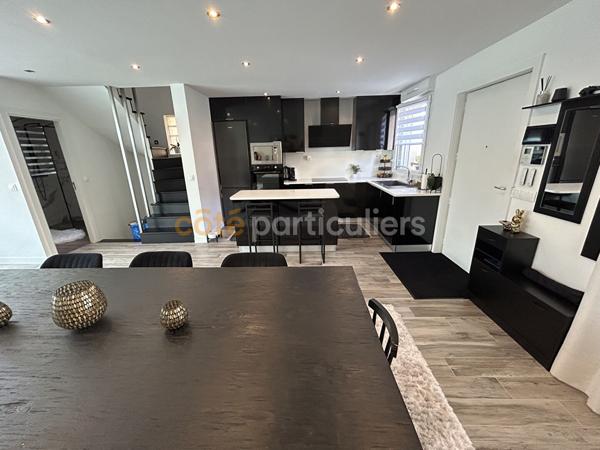 Vente
                Maison145 m² - 7 Pièces -
                    SAVIGNY SUR ORGE (91600)