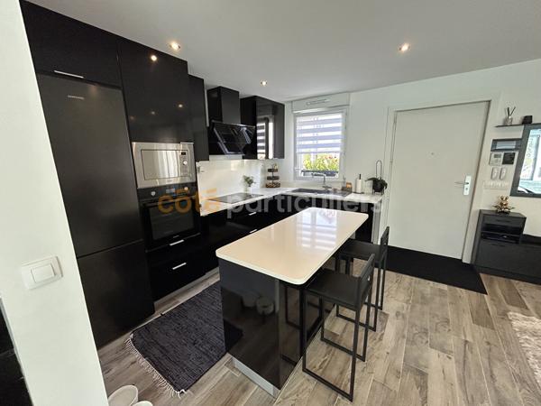 Vente
                Maison145 m² - 7 Pièces -
                    SAVIGNY SUR ORGE (91600)