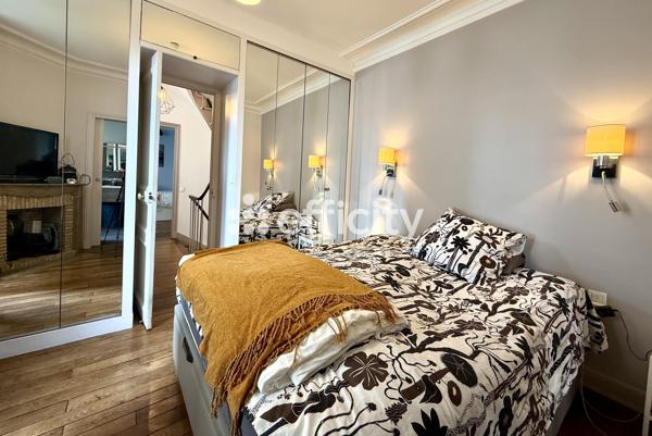 Maison
         6 pièces
        - 138 m² Bien prestige 1 156 000 € *