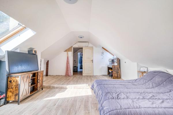 Christophe Michaudelle – EXCLUSIVITE CAPIFRANCE - vous propose à MEAUX proche de toutes commodités à pied : maison - 6 pièces - 121 m² - 4 chambres (dont 2 au RDC et 1 suite parentale) - 2 pièces d'ea