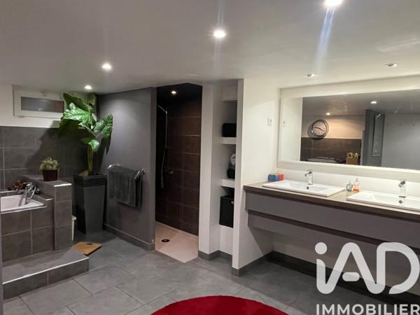 Maison à vendre 8 pièces 210 m² Saint-Fromond